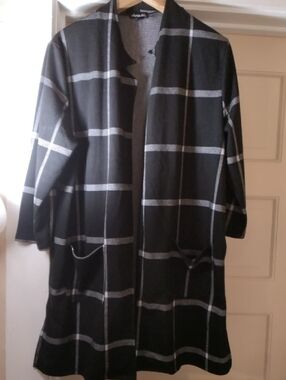 Black & Gray Plaid Open Front Women's Coatigan